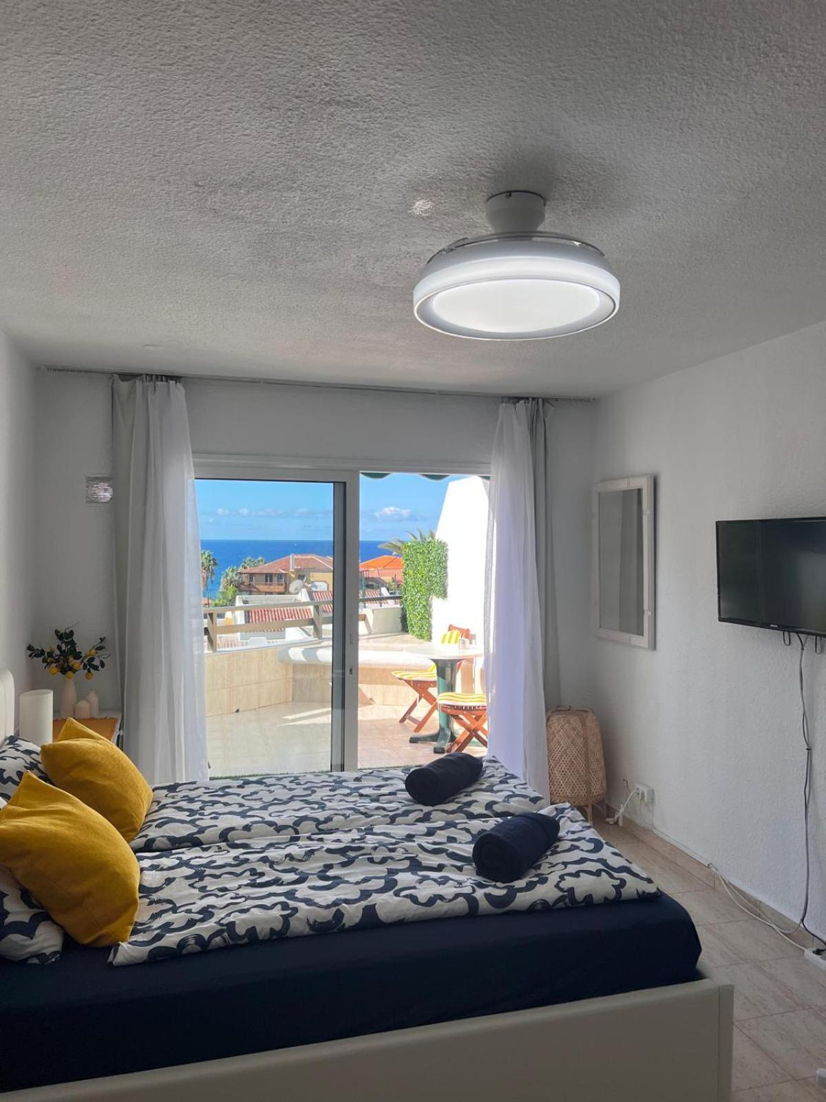 Lemon Beach Tenerife Holiday Apartment Las Americas Адехе Экстерьер фото